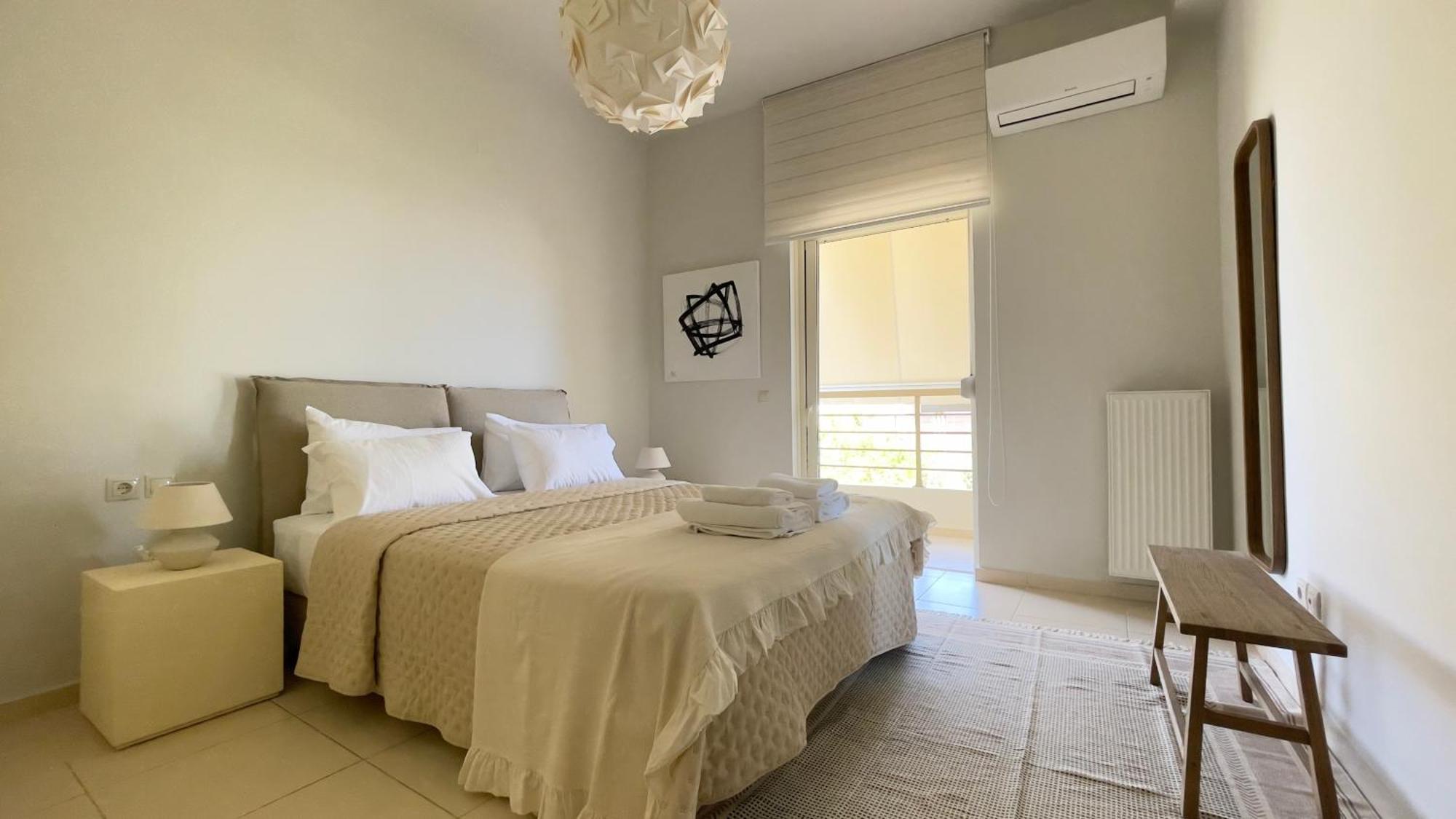 Nh Urban Living In Nea Alikarnassos Apartment Heraklion  Exterior photo